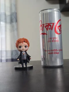 Wizarding World Chibi Figure Set – Hogwarts School Uniform & Quidditch Statue Collection
