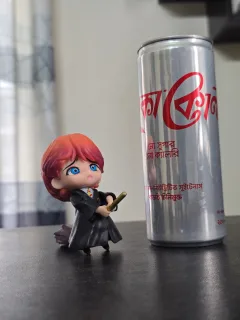 Ron Weasley Broomstick Flying Chibi Figure – Hogwarts Quidditch Flying Lessons Statue